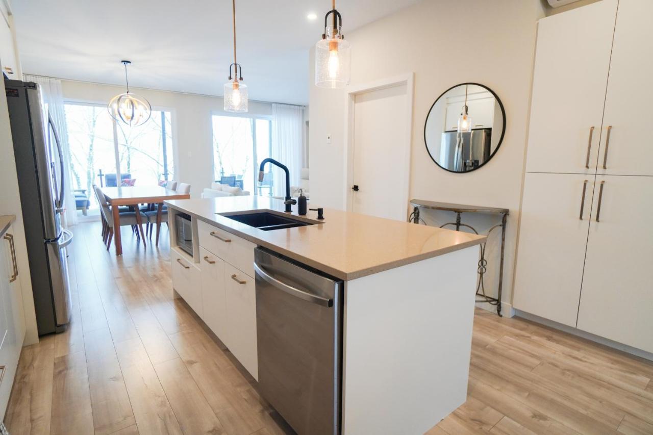 Le Riverain - Condo Neuf Au Bord De L'Eau Shawinigan Ngoại thất bức ảnh