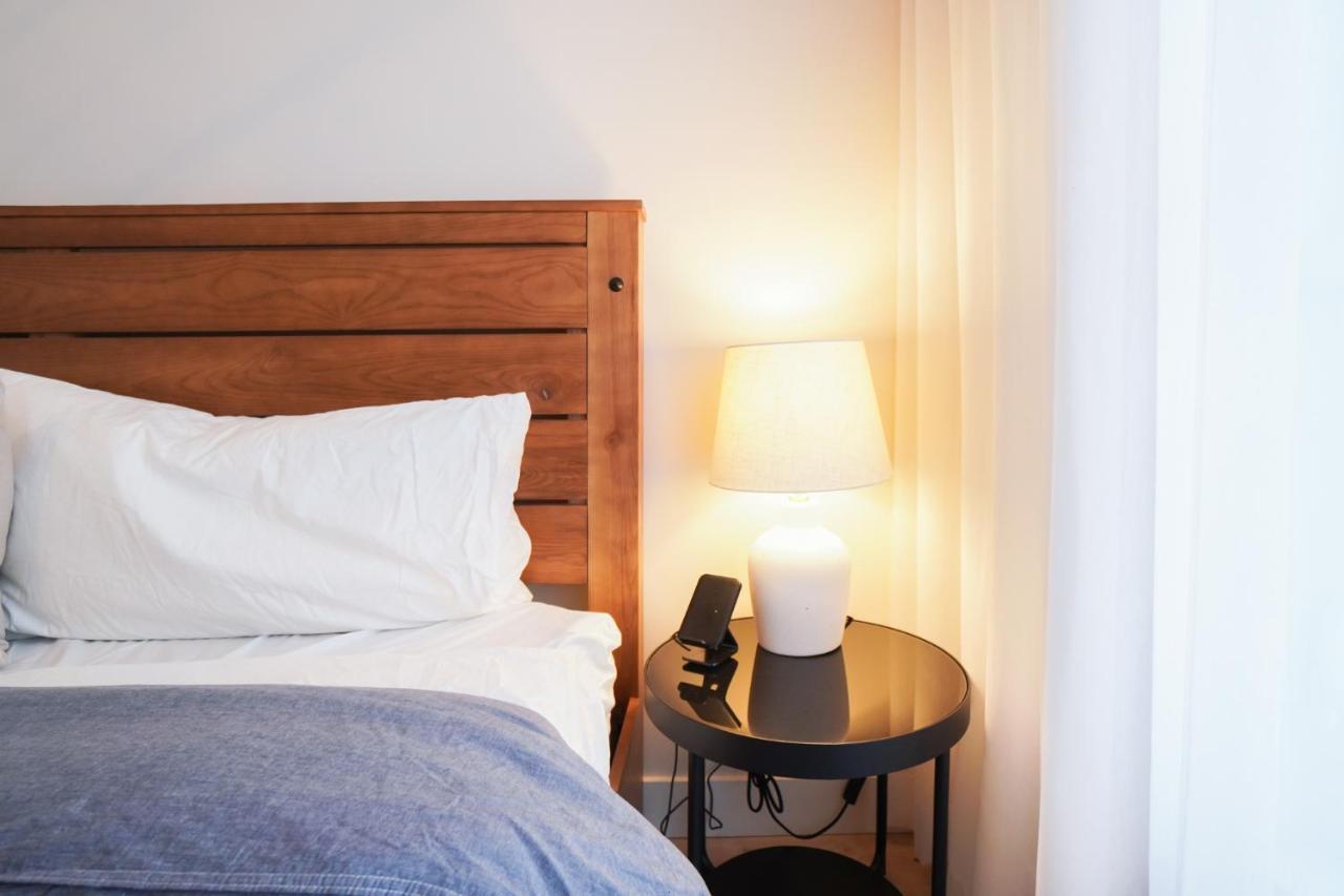 Le Riverain - Condo Neuf Au Bord De L'Eau Shawinigan Ngoại thất bức ảnh