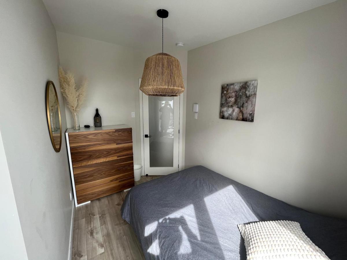Le Riverain - Condo Neuf Au Bord De L'Eau Shawinigan Ngoại thất bức ảnh
