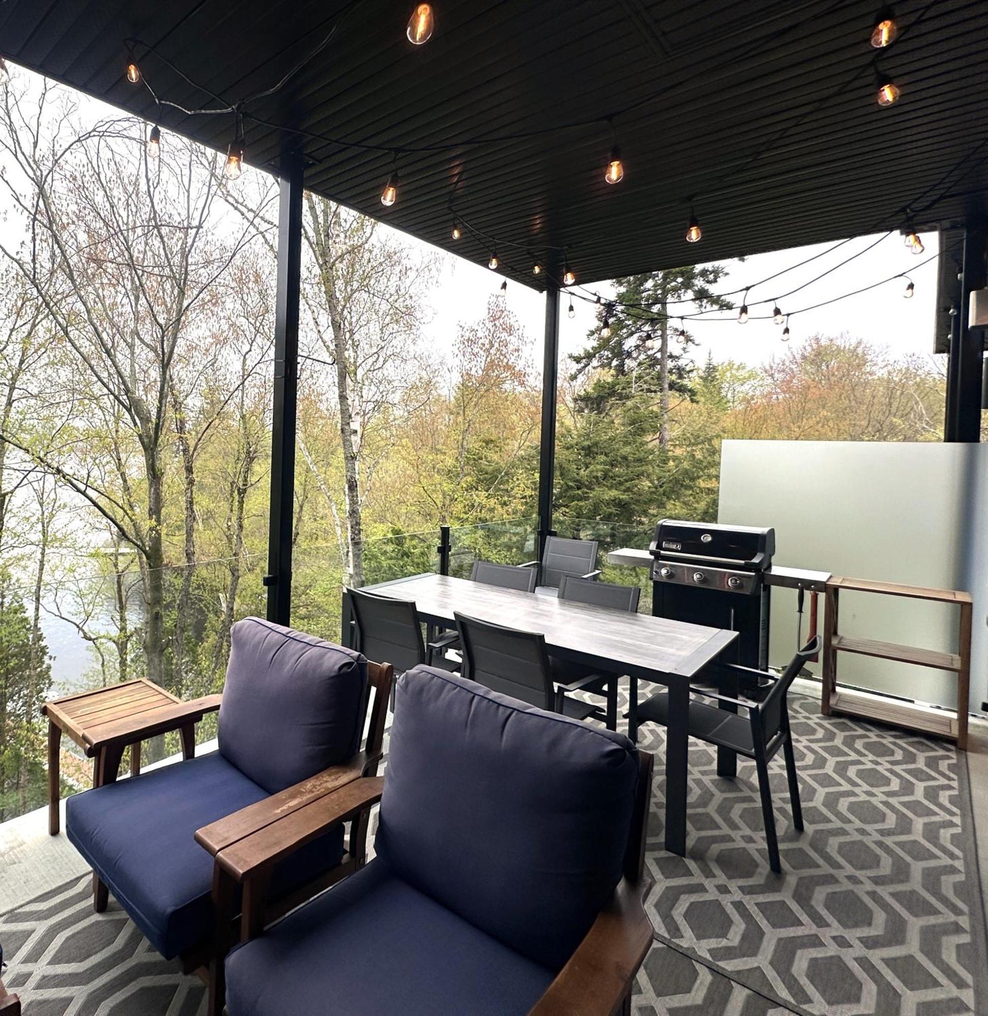 Le Riverain - Condo Neuf Au Bord De L'Eau Shawinigan Ngoại thất bức ảnh